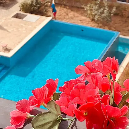 Апартаменти студия мир авангарда