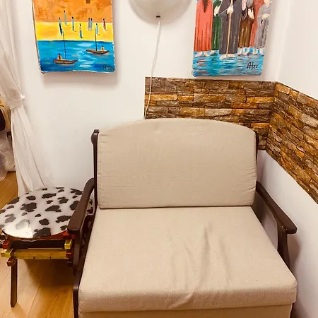 студия мир авангарда * סאני ביץ'