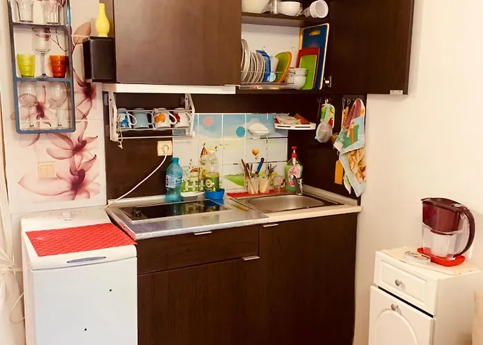 студия мир авангарда Apartman Napospart