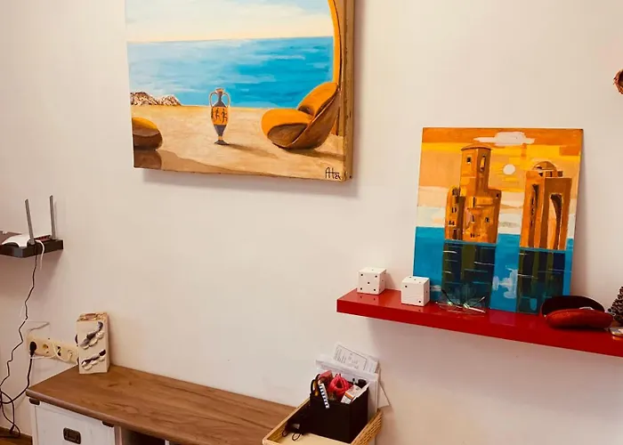 студия мир авангарда Apartman Napospart