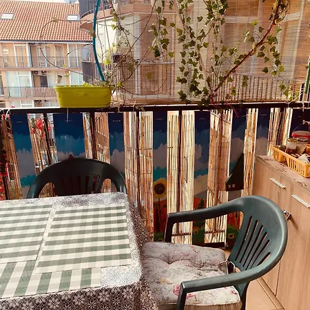 Apartman студия мир авангарда